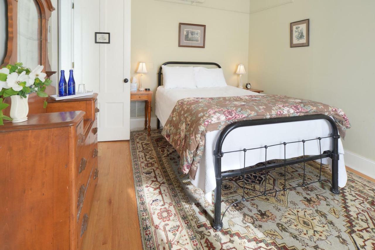 The Springwater Bed And Breakfast Σαρατόγκα Σπρινγκς Εξωτερικό φωτογραφία