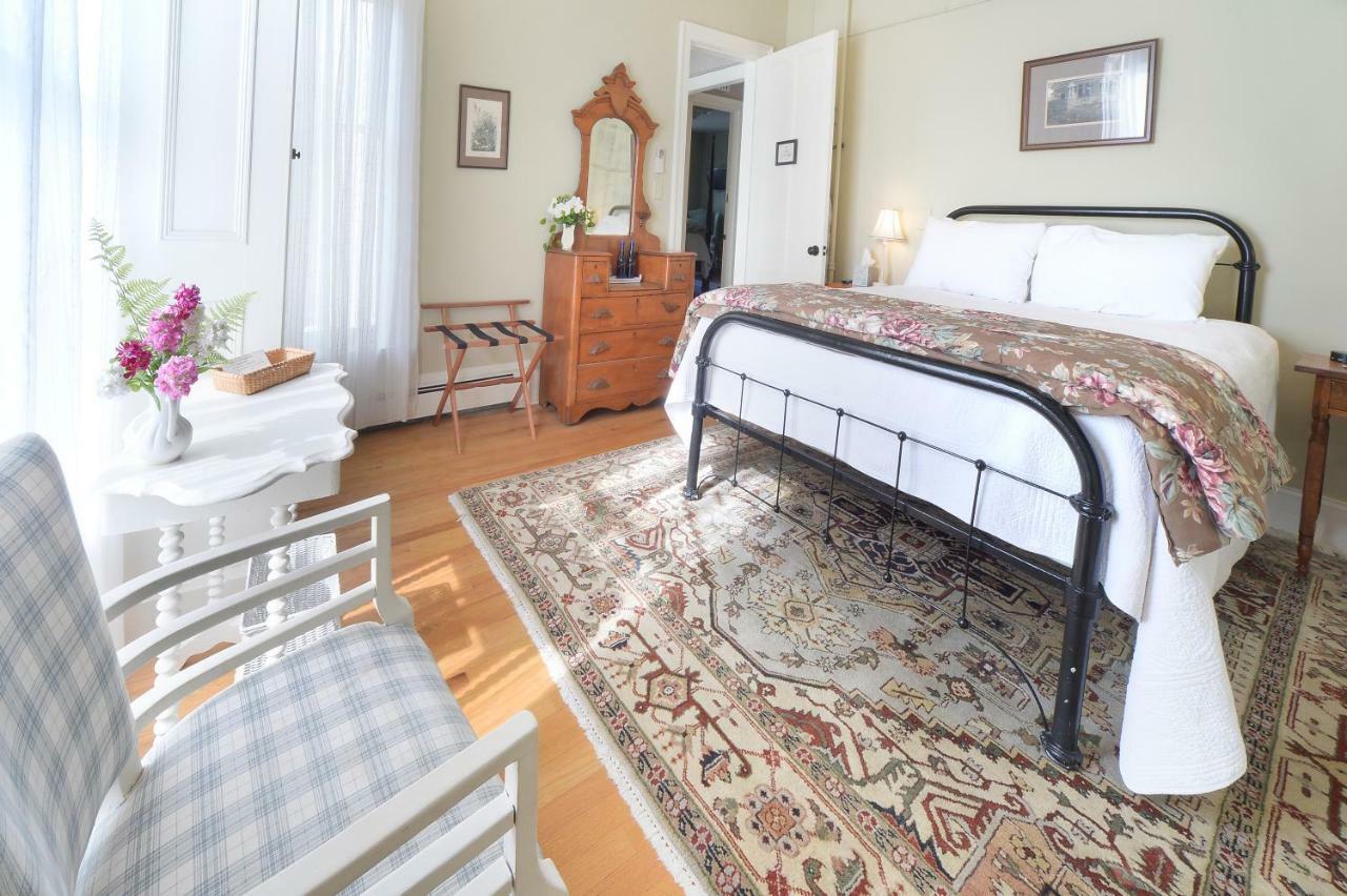 The Springwater Bed And Breakfast Σαρατόγκα Σπρινγκς Εξωτερικό φωτογραφία